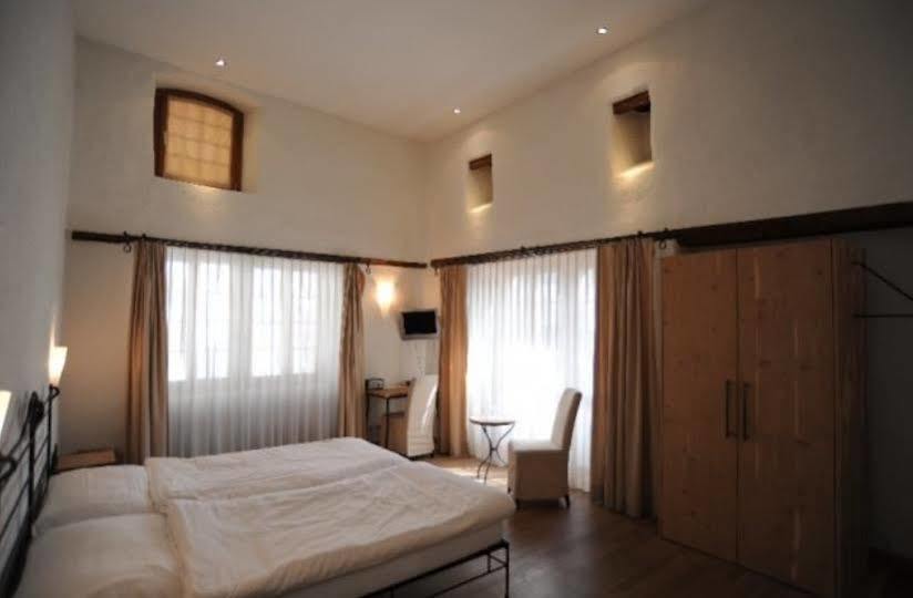 Hotel Restaurant Rathaus ทูน ภายนอก รูปภาพ